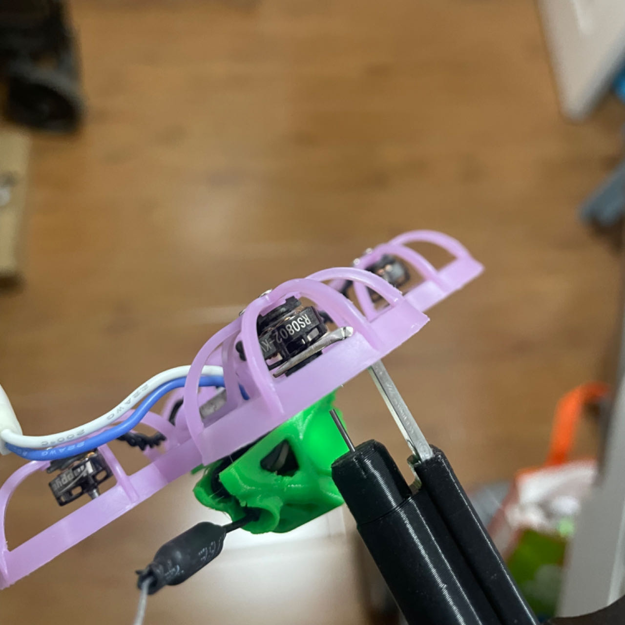 Estrattore di eliche DT Tinywh - Drone Racing Gate recensione e prezzo